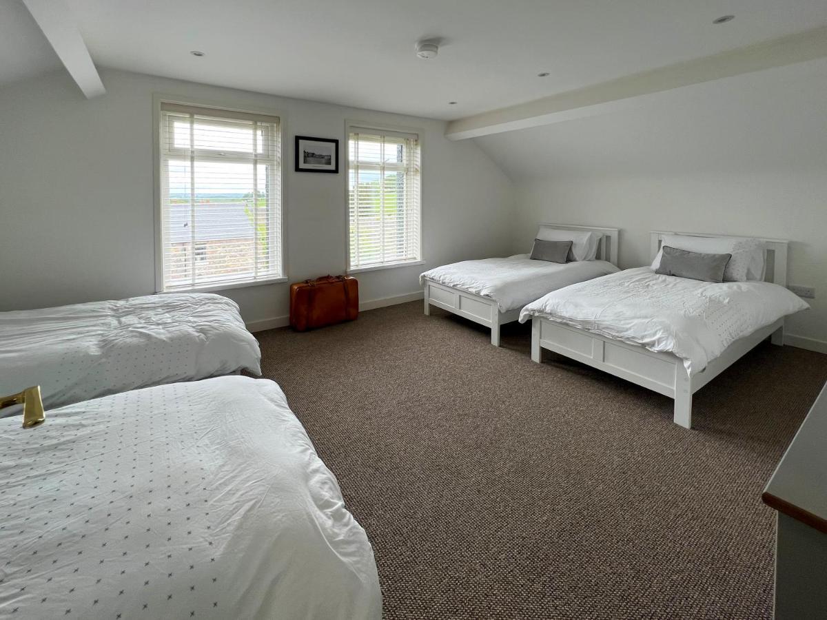 Luxurious Converted Old Victorian Bank Building Stewartstown Exteriér fotografie